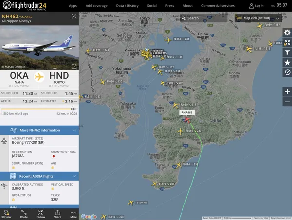 ATCを聞きながらFlightrader24を見るのが楽しい